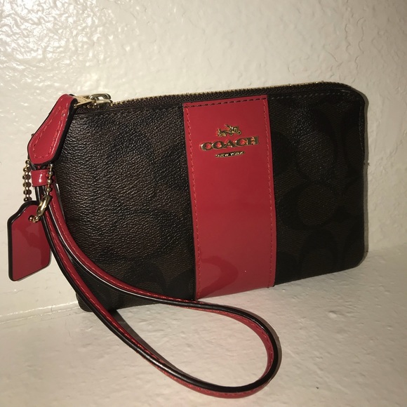 Coach Hand Wallets - Picture 2 of 6